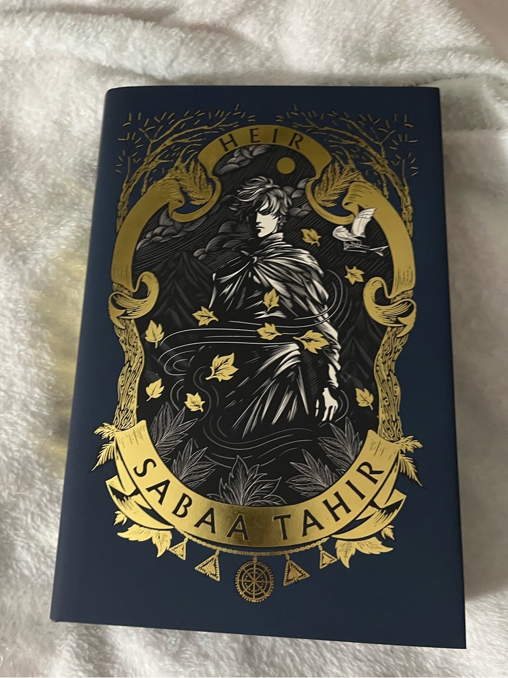Heir by Sabaa Tahir (Fairyloot Edition)
